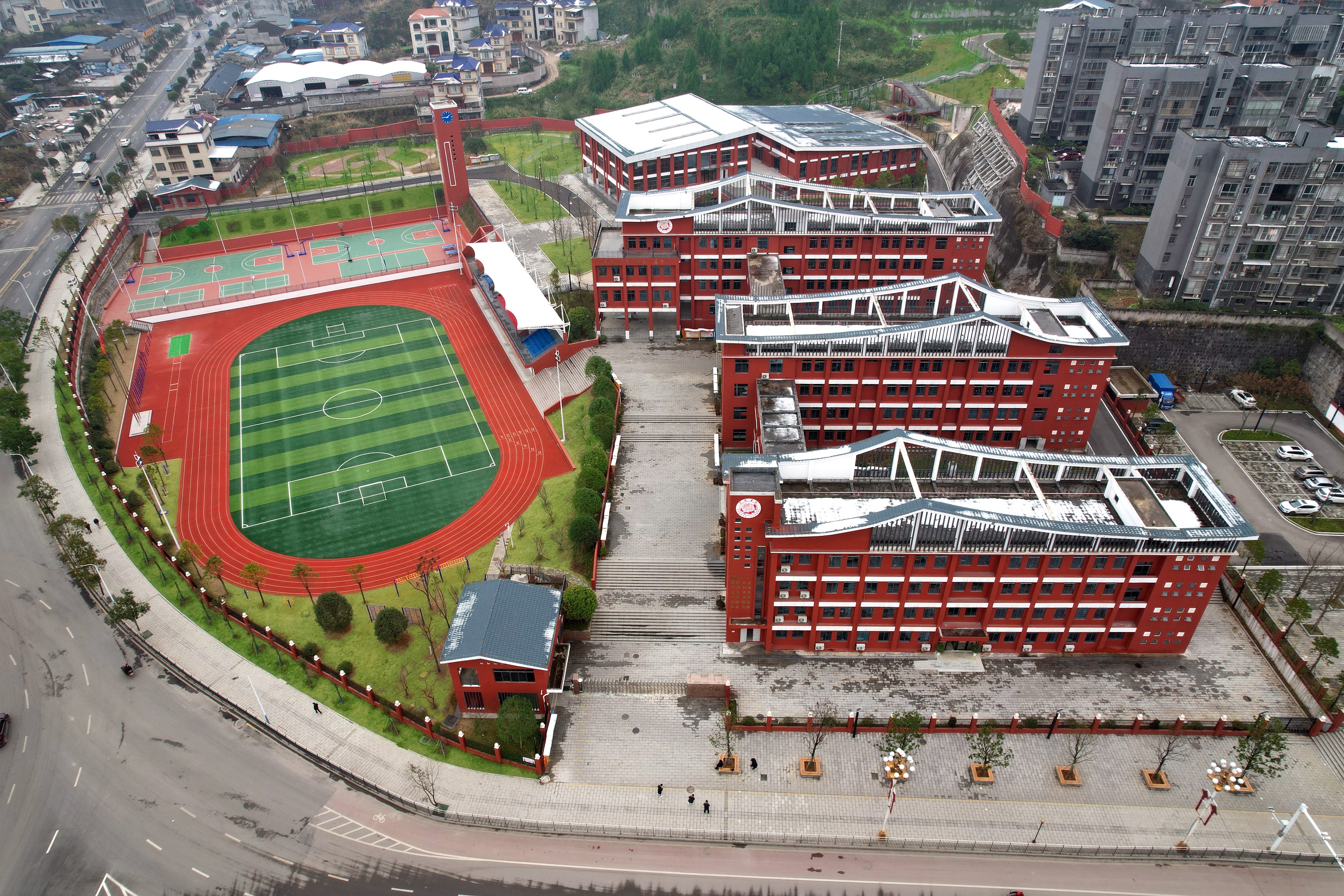 花垣縣芙蓉學(xué)校